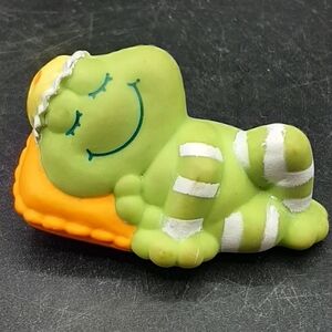 Vintage Kenner Strawberry Shortcake Sweet Sleeper Lemon Meringue Pet Frog 1984